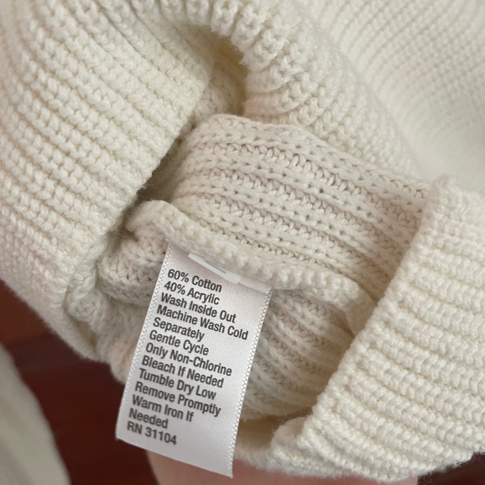 White/cream sweater accent front small - Picture 4 of 5